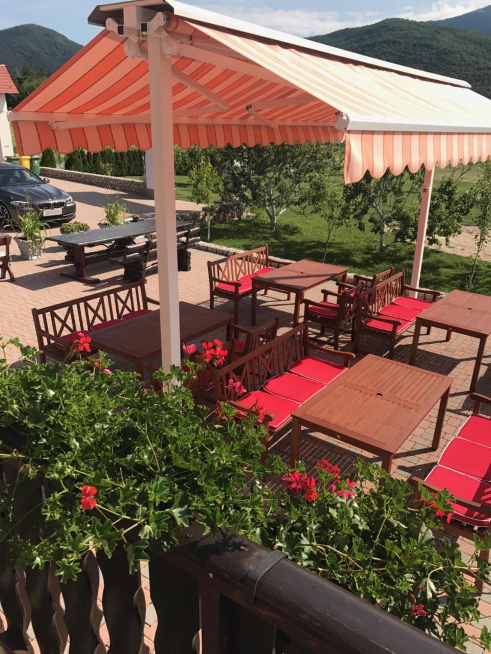 Plitvice Pension Perisic Korenica Εξωτερικό φωτογραφία
