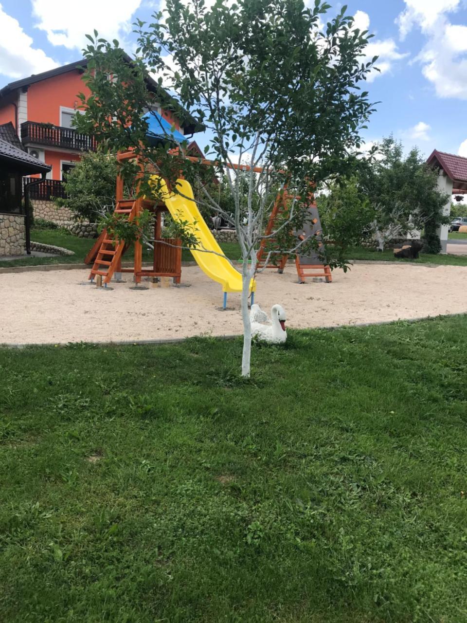 Plitvice Pension Perisic Korenica Εξωτερικό φωτογραφία