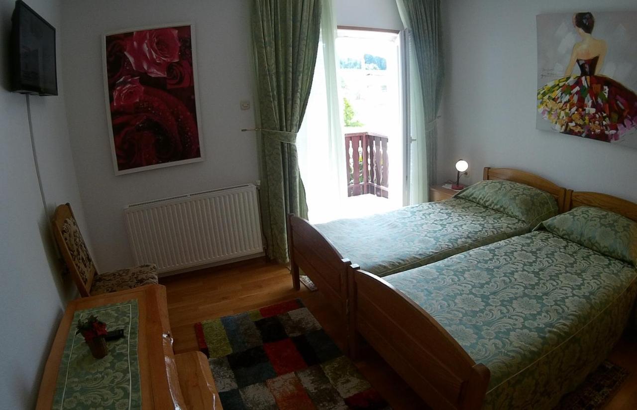 Plitvice Pension Perisic Korenica Εξωτερικό φωτογραφία