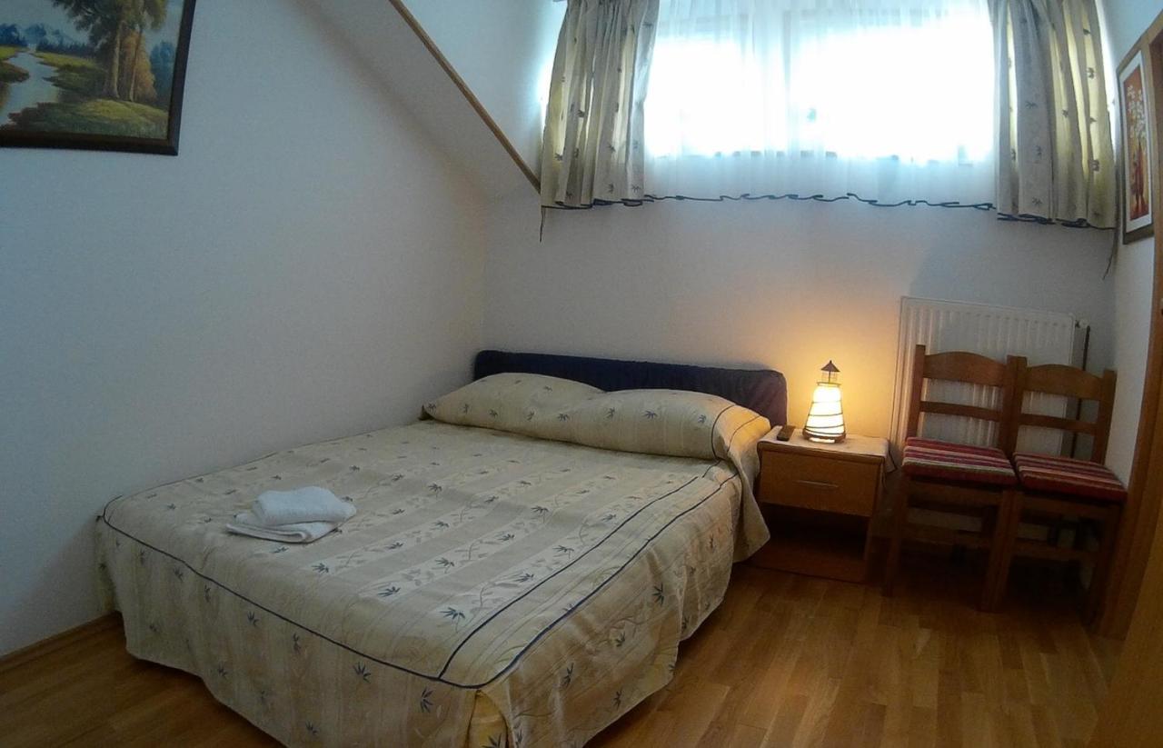 Plitvice Pension Perisic Korenica Εξωτερικό φωτογραφία